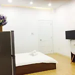 Anna - Room For Rent