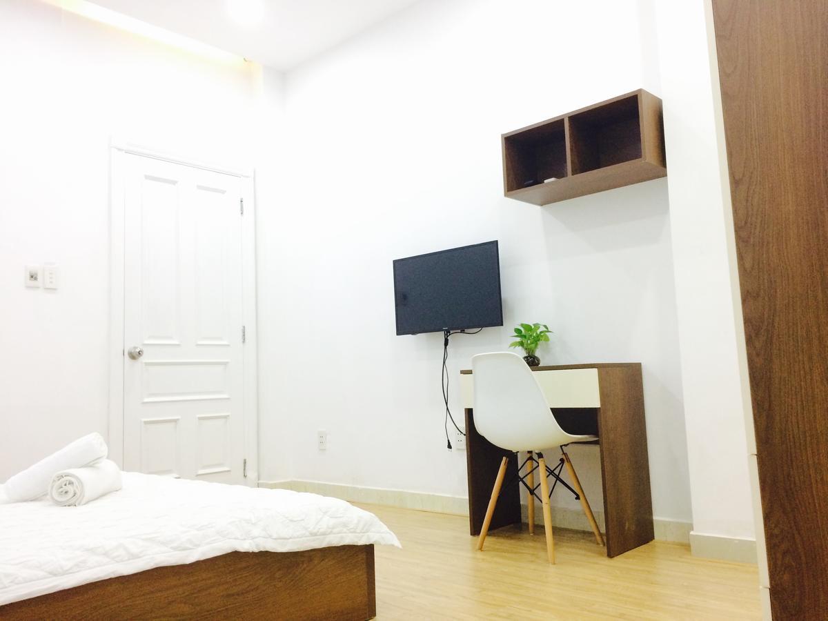 Anna - For Rent